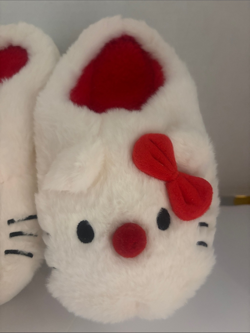 Cream & Red Plush women Slippers with Bow